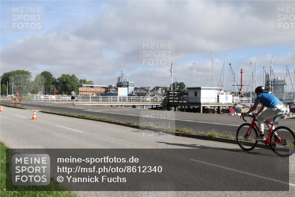 17.08.2025 - KN Förde Triathlon 2025 Yannick Fuchs http://msf.ph/oto/8612340 17.08.2025 09:26:06 Radfahren 131, 156, 169 meine-sportfotos.de