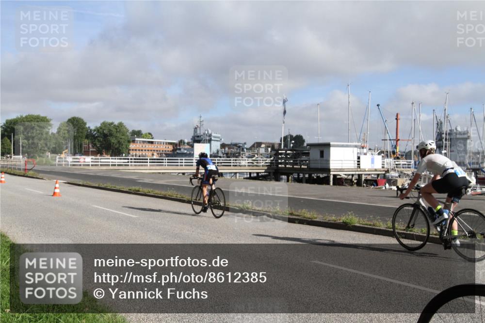 17.08.2025 - KN Förde Triathlon 2025 Yannick Fuchs http://msf.ph/oto/8612385 17.08.2025 09:28:02 Radfahren 108, 110, 121, 169, 179, 186 meine-sportfotos.de