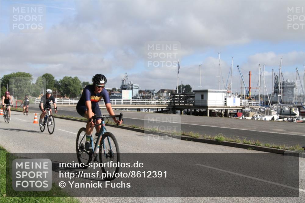 17.08.2025 - KN Förde Triathlon 2025 Yannick Fuchs http://msf.ph/oto/8612391 17.08.2025 09:28:13 Radfahren 106, 114, 116, 131, 156, 173, 181, 183, 185, 187, 240, 241 meine-sportfotos.de