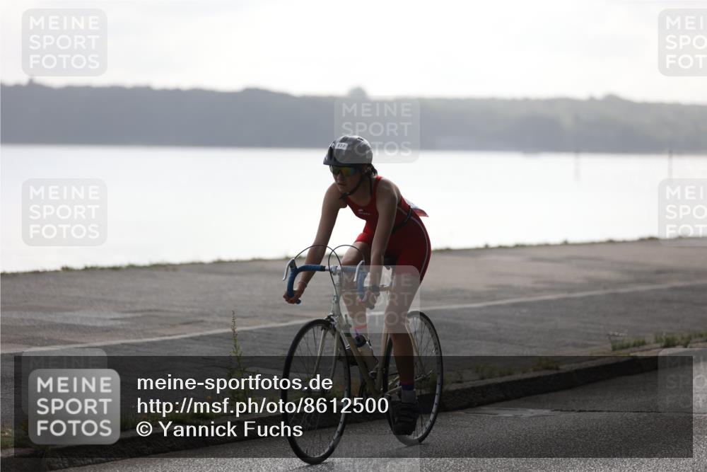 17.08.2025 - KN Förde Triathlon 2025 Yannick Fuchs http://msf.ph/oto/8612500 17.08.2025 10:03:41 Radfahren 160, 172, 207, 221, 254, 149, 213, 215, 242 meine-sportfotos.de