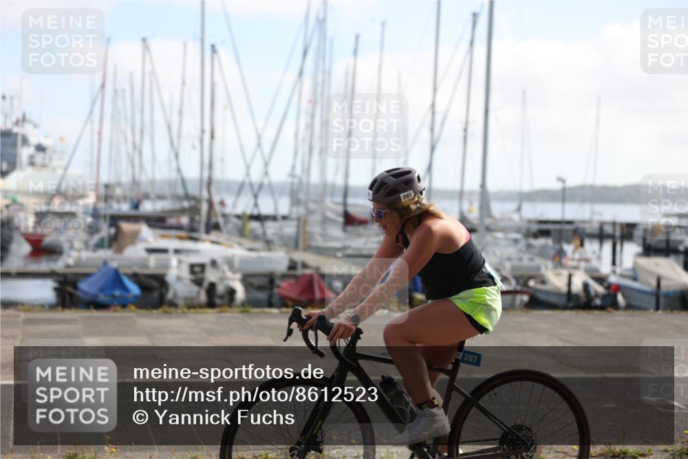 17.08.2025 - KN Förde Triathlon 2025 Yannick Fuchs http://msf.ph/oto/8612523 17.08.2025 10:03:48 Radfahren 131, 207, 160, 172, 221, 254 meine-sportfotos.de