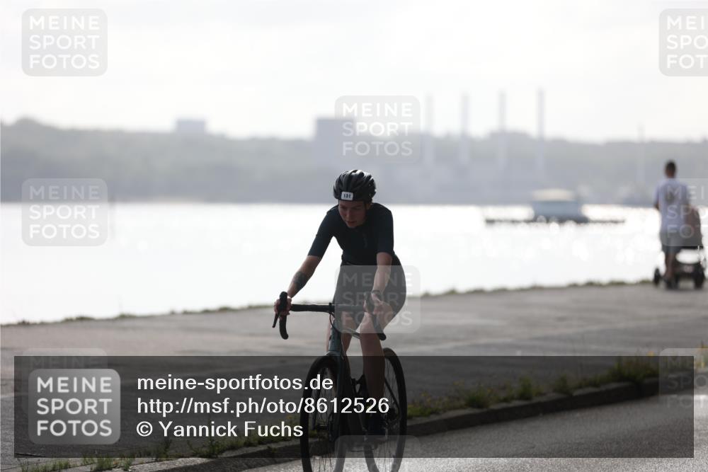 17.08.2025 - KN Förde Triathlon 2025 Yannick Fuchs http://msf.ph/oto/8612526 17.08.2025 10:03:53 Radfahren 131, 210, 207 meine-sportfotos.de