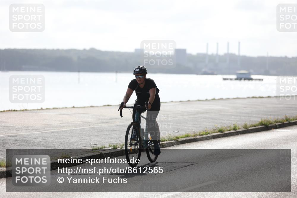 17.08.2025 - KN Förde Triathlon 2025 Yannick Fuchs http://msf.ph/oto/8612565 17.08.2025 10:04:15 Radfahren 111, 196, 218, 224, 234, 211, 234 meine-sportfotos.de