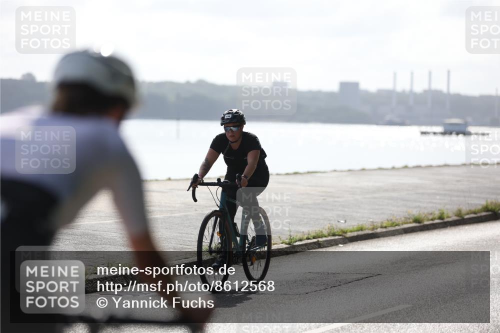 17.08.2025 - KN Förde Triathlon 2025 Yannick Fuchs http://msf.ph/oto/8612568 17.08.2025 10:04:15 Radfahren 111, 196, 218, 224, 234, 211, 234 meine-sportfotos.de