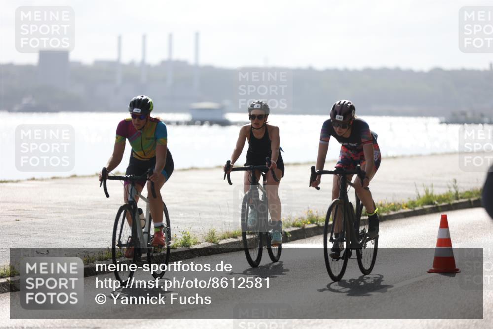17.08.2025 - KN Förde Triathlon 2025 Yannick Fuchs http://msf.ph/oto/8612581 17.08.2025 10:04:28 Radfahren 182, 184, 188 meine-sportfotos.de