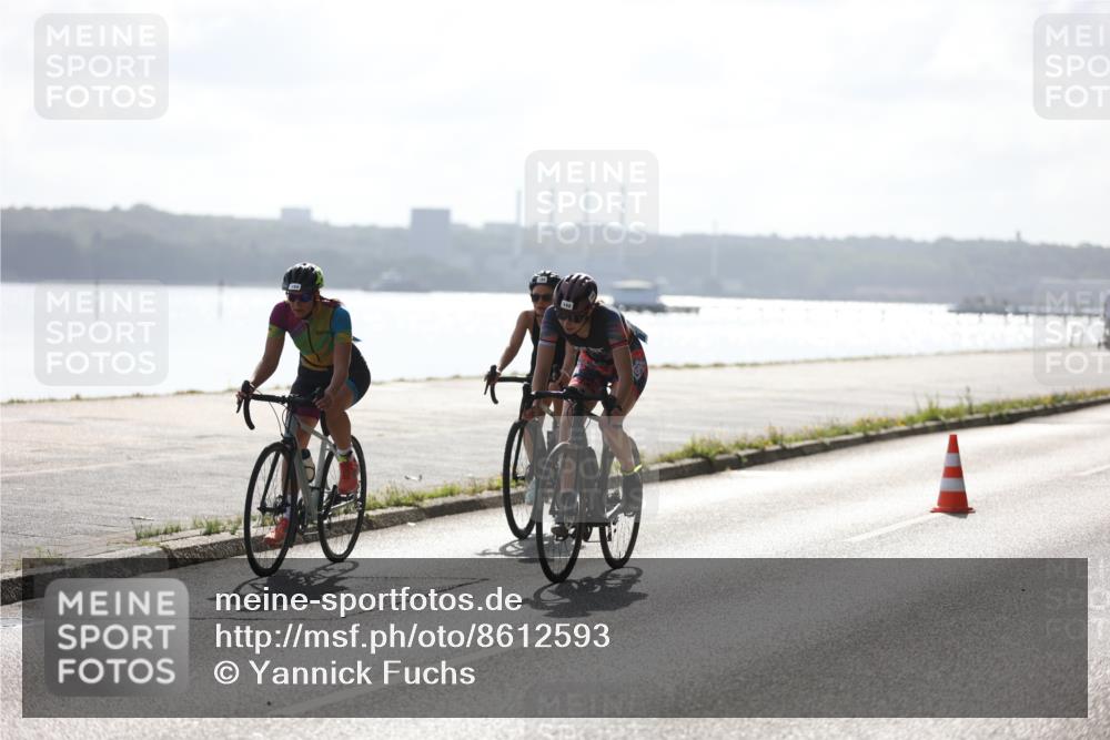 17.08.2025 - KN Förde Triathlon 2025 Yannick Fuchs http://msf.ph/oto/8612593 17.08.2025 10:04:29 Radfahren 182, 184, 188 meine-sportfotos.de