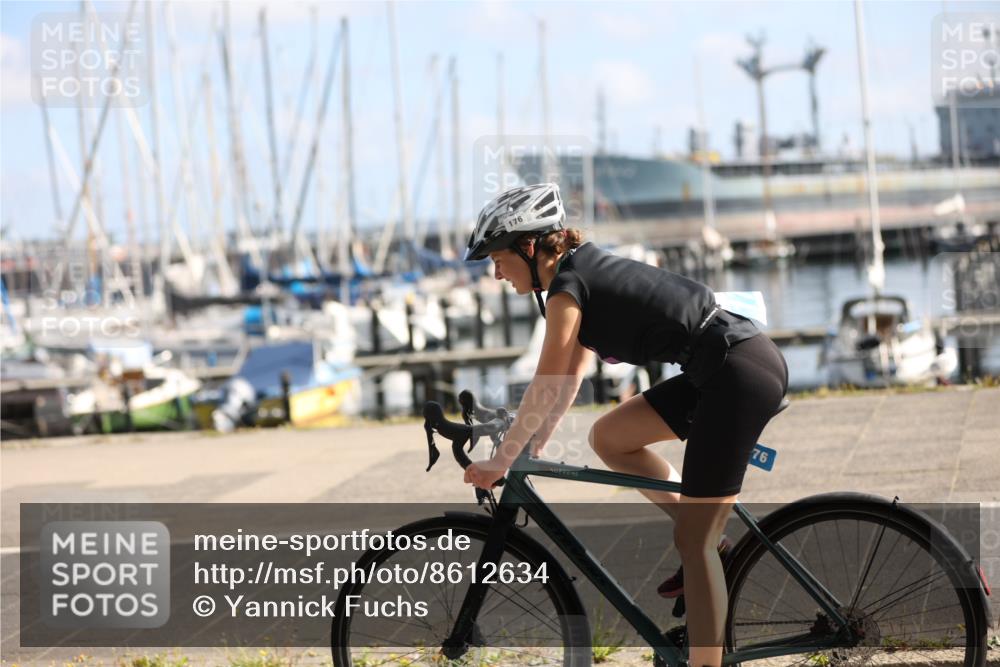 17.08.2025 - KN Förde Triathlon 2025 Yannick Fuchs http://msf.ph/oto/8612634 17.08.2025 10:04:40 Radfahren 156, 170, 176 meine-sportfotos.de