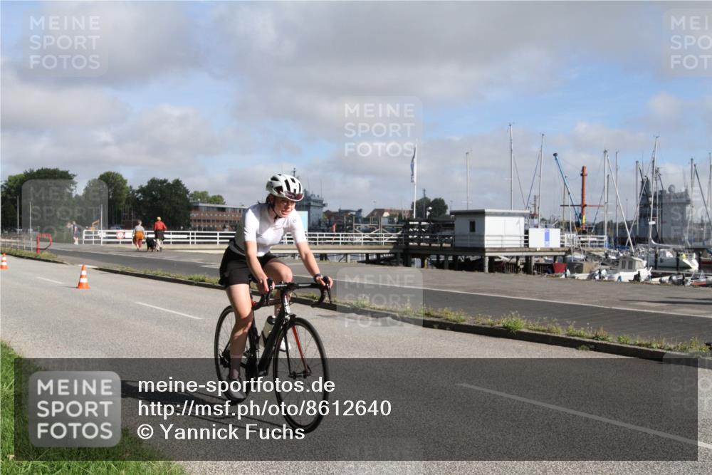 17.08.2025 - KN Förde Triathlon 2025 Yannick Fuchs http://msf.ph/oto/8612640 17.08.2025 09:32:27 Radfahren 147, 195, 201, 224, 246 meine-sportfotos.de