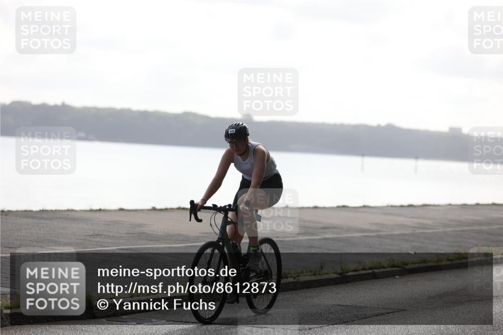 17.08.2025 - KN Förde Triathlon 2025 Yannick Fuchs http://msf.ph/oto/8612873 17.08.2025 10:06:24 Radfahren 184, 188, 230 meine-sportfotos.de