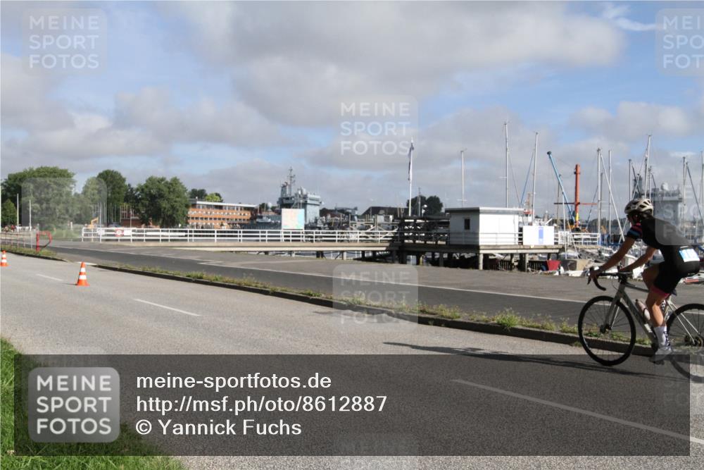 17.08.2025 - KN Förde Triathlon 2025 Yannick Fuchs http://msf.ph/oto/8612887 17.08.2025 09:34:59 Radfahren 122, 128, 145, 146, 151, 166 meine-sportfotos.de