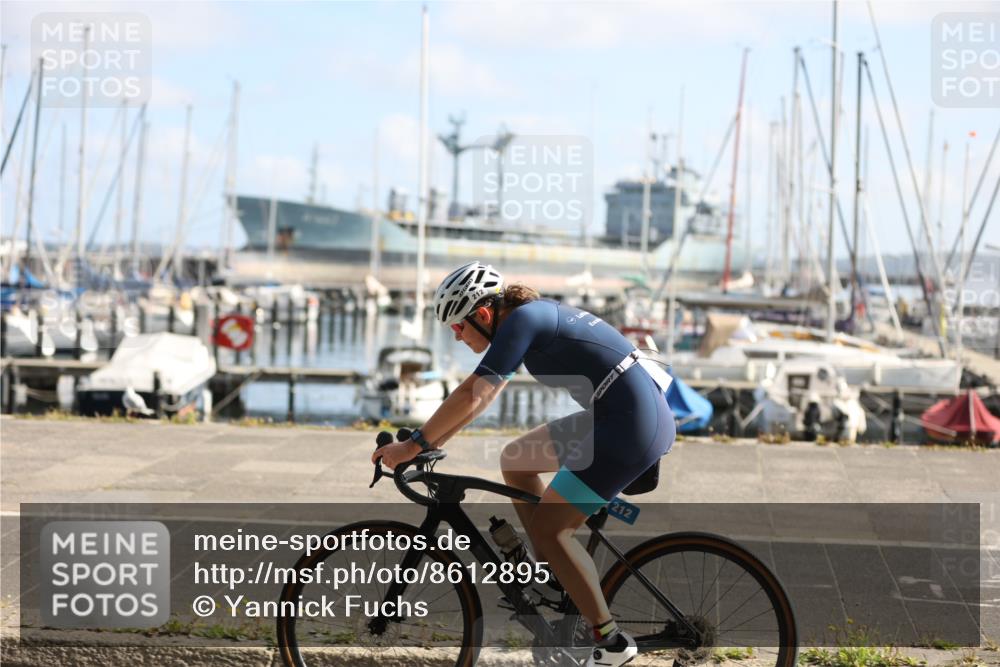 17.08.2025 - KN Förde Triathlon 2025 Yannick Fuchs http://msf.ph/oto/8612895 17.08.2025 10:06:36 Radfahren 170, 176, 182, 212, 184 meine-sportfotos.de