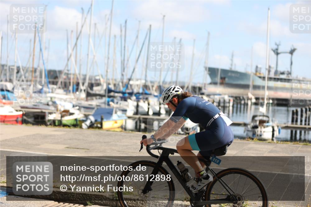 17.08.2025 - KN Förde Triathlon 2025 Yannick Fuchs http://msf.ph/oto/8612898 17.08.2025 10:06:36 Radfahren 170, 176, 182, 212, 184 meine-sportfotos.de