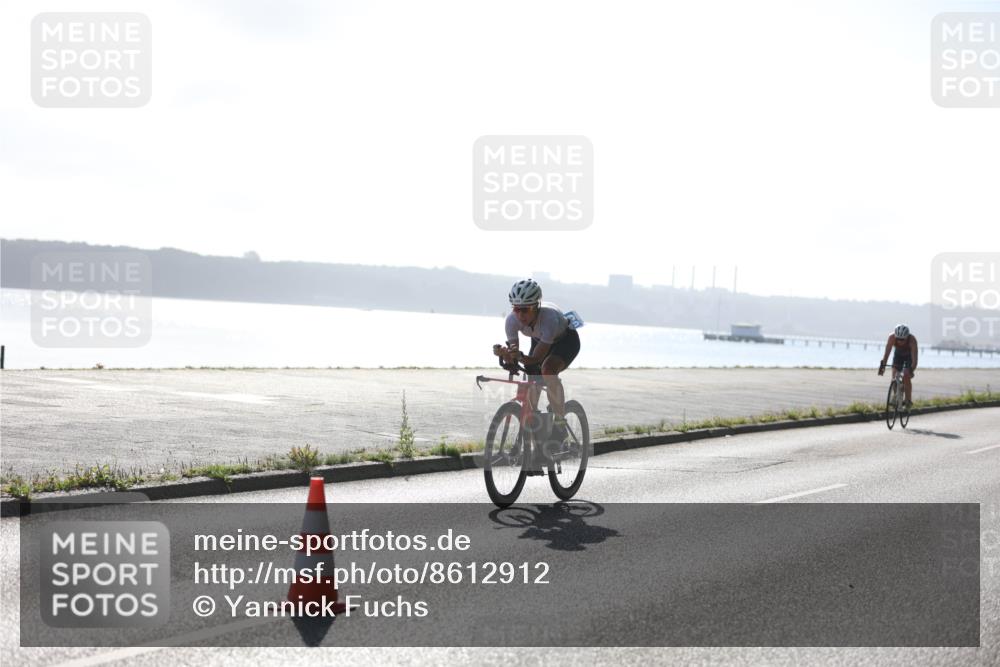 17.08.2025 - KN Förde Triathlon 2025 Yannick Fuchs http://msf.ph/oto/8612912 17.08.2025 09:16:44 Radfahren 105, 121 meine-sportfotos.de