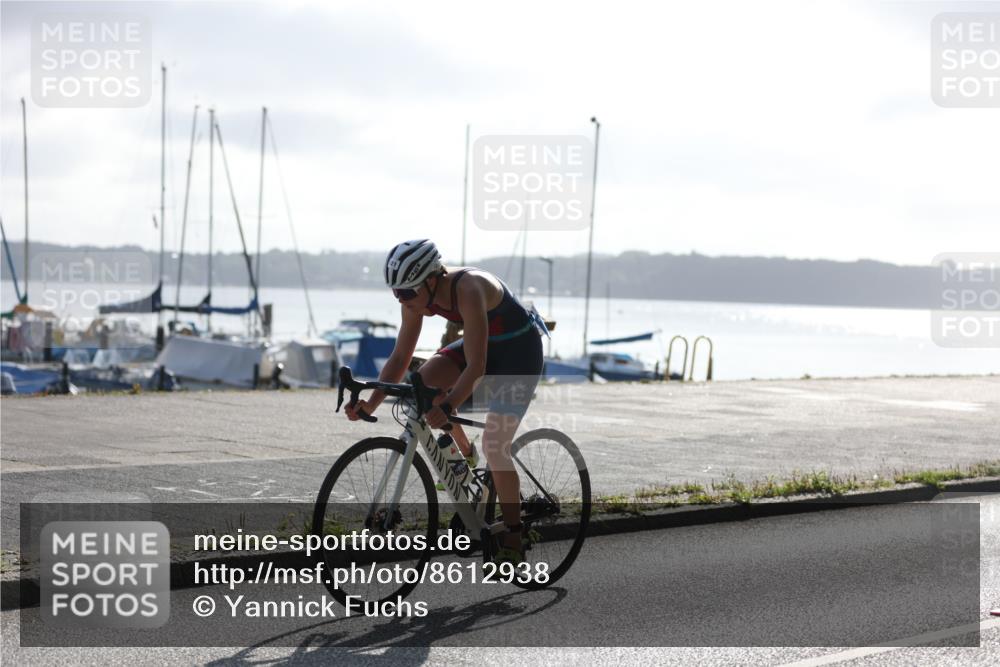 17.08.2025 - KN Förde Triathlon 2025 Yannick Fuchs http://msf.ph/oto/8612938 17.08.2025 09:16:47 Radfahren 121, 105 meine-sportfotos.de