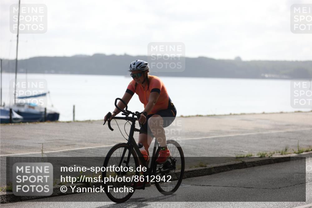 17.08.2025 - KN Förde Triathlon 2025 Yannick Fuchs http://msf.ph/oto/8612942 17.08.2025 10:07:36 Radfahren 195, 201, 235, 243 meine-sportfotos.de