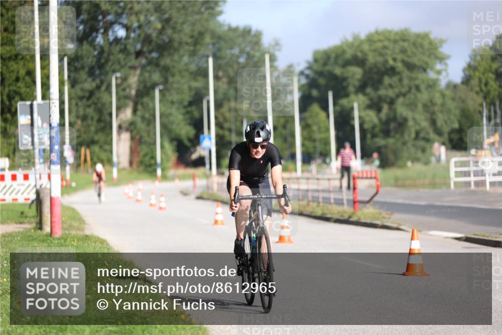 17.08.2025 - KN Förde Triathlon 2025 Yannick Fuchs http://msf.ph/oto/8612965 17.08.2025 09:17:16 Radfahren 101, 106, 109, 110 meine-sportfotos.de