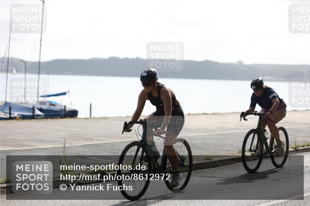 17.08.2025 - KN Förde Triathlon 2025 Yannick Fuchs http://msf.ph/oto/8612972 17.08.2025 10:07:41 Radfahren 195, 201, 243, 235, 243 meine-sportfotos.de