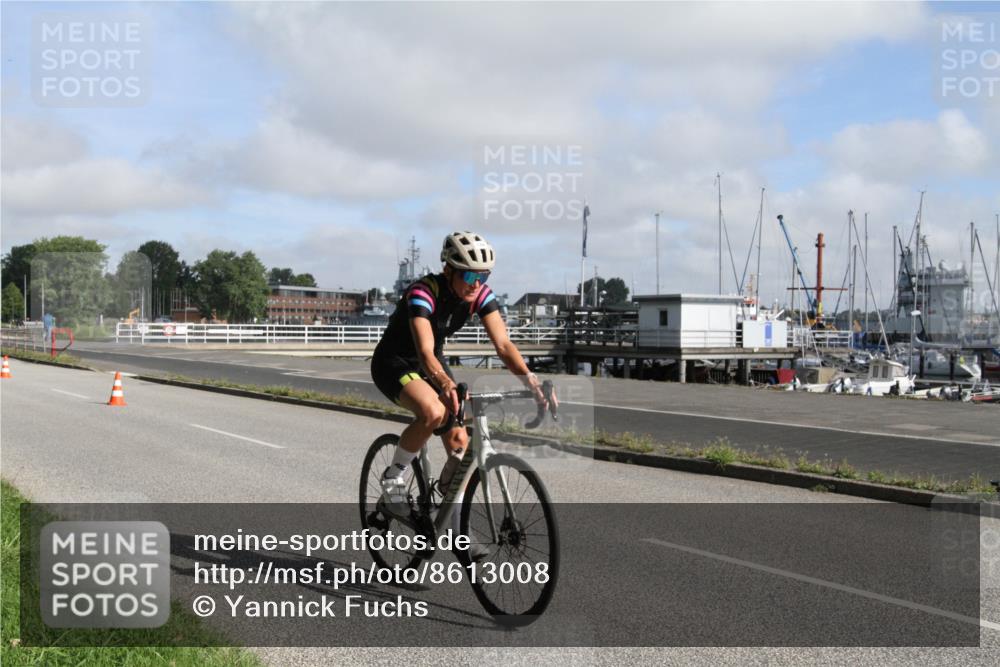 17.08.2025 - KN Förde Triathlon 2025 Yannick Fuchs http://msf.ph/oto/8613008 17.08.2025 09:36:38 Radfahren 141, 166 meine-sportfotos.de