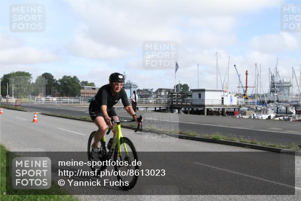 17.08.2025 - KN Förde Triathlon 2025 Yannick Fuchs http://msf.ph/oto/8613023 17.08.2025 09:36:59 Radfahren 144, 173, 204 meine-sportfotos.de