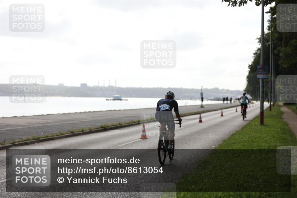 17.08.2025 - KN Förde Triathlon 2025 Yannick Fuchs http://msf.ph/oto/8613054 17.08.2025 10:08:35 Radfahren 190, 199, 212 meine-sportfotos.de