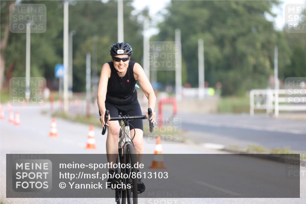 17.08.2025 - KN Förde Triathlon 2025 Yannick Fuchs http://msf.ph/oto/8613103 17.08.2025 10:11:21 Radfahren 197 meine-sportfotos.de