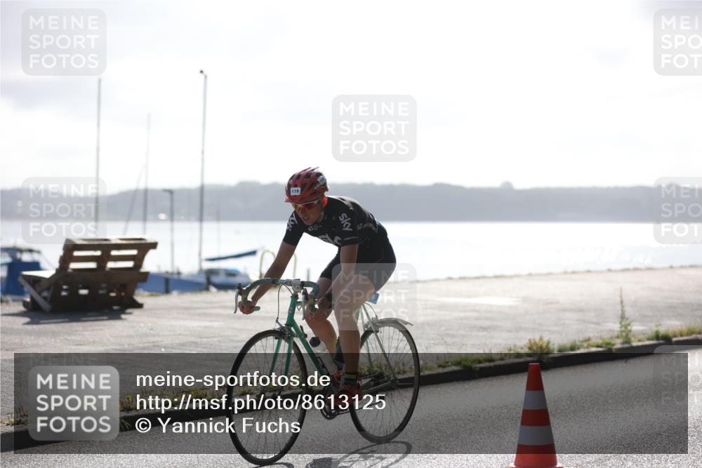 17.08.2025 - KN Förde Triathlon 2025 Yannick Fuchs http://msf.ph/oto/8613125 17.08.2025 09:18:09 Radfahren 103, 105, 107, 119, 253 meine-sportfotos.de