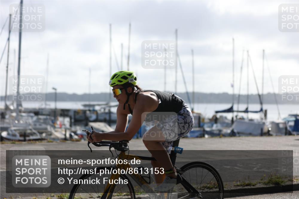 17.08.2025 - KN Förde Triathlon 2025 Yannick Fuchs http://msf.ph/oto/8613153 17.08.2025 09:18:13 Radfahren 103, 105, 107, 121, 119 meine-sportfotos.de