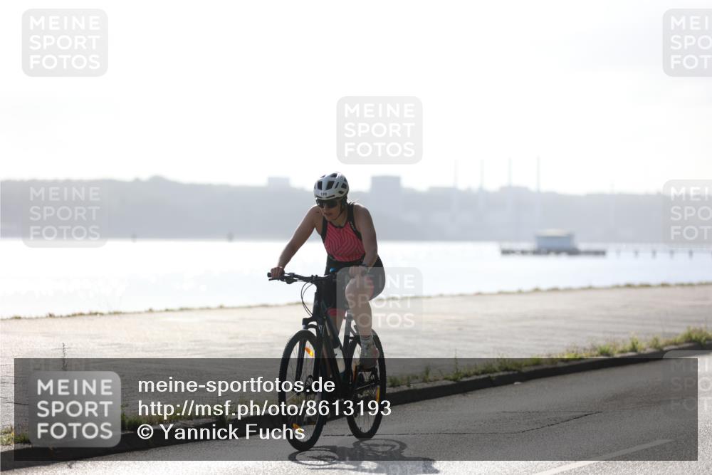 17.08.2025 - KN Förde Triathlon 2025 Yannick Fuchs http://msf.ph/oto/8613193 17.08.2025 09:18:28 Radfahren 117, 120, 157, 121 meine-sportfotos.de