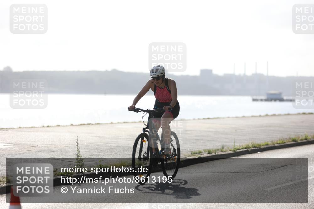 17.08.2025 - KN Förde Triathlon 2025 Yannick Fuchs http://msf.ph/oto/8613195 17.08.2025 09:18:28 Radfahren 117, 120, 157, 121 meine-sportfotos.de