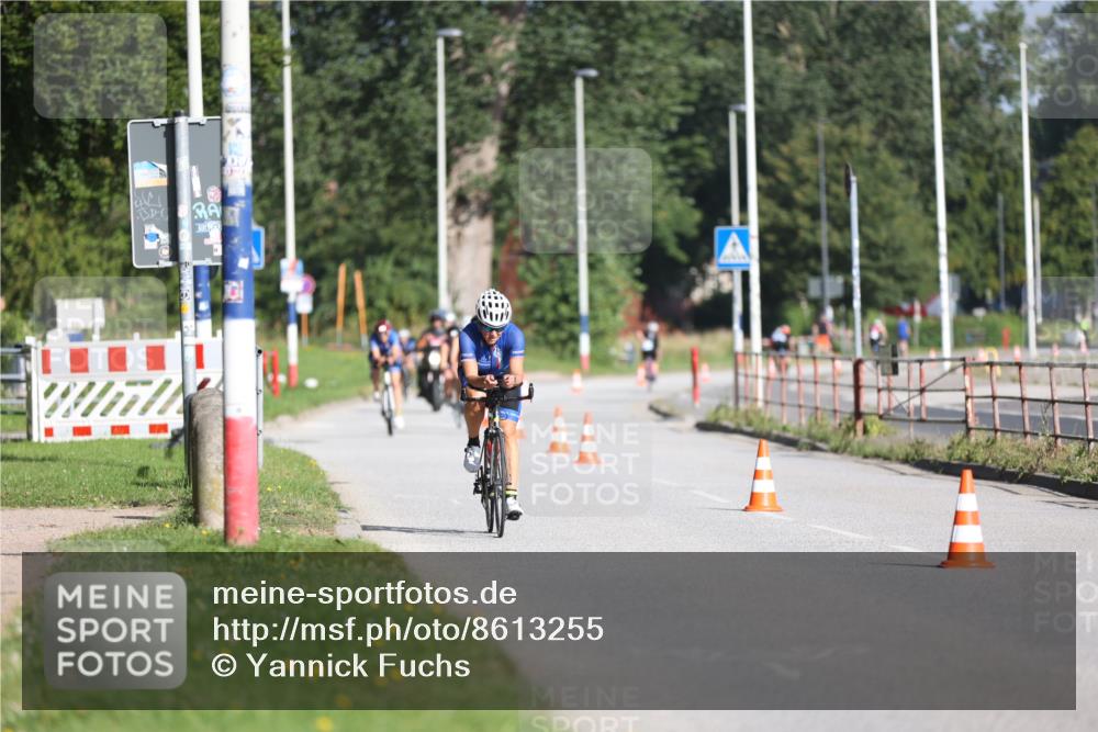 17.08.2025 - KN Förde Triathlon 2025 Yannick Fuchs http://msf.ph/oto/8613255 17.08.2025 09:18:59 Radfahren 109, 110, 113, 116 meine-sportfotos.de