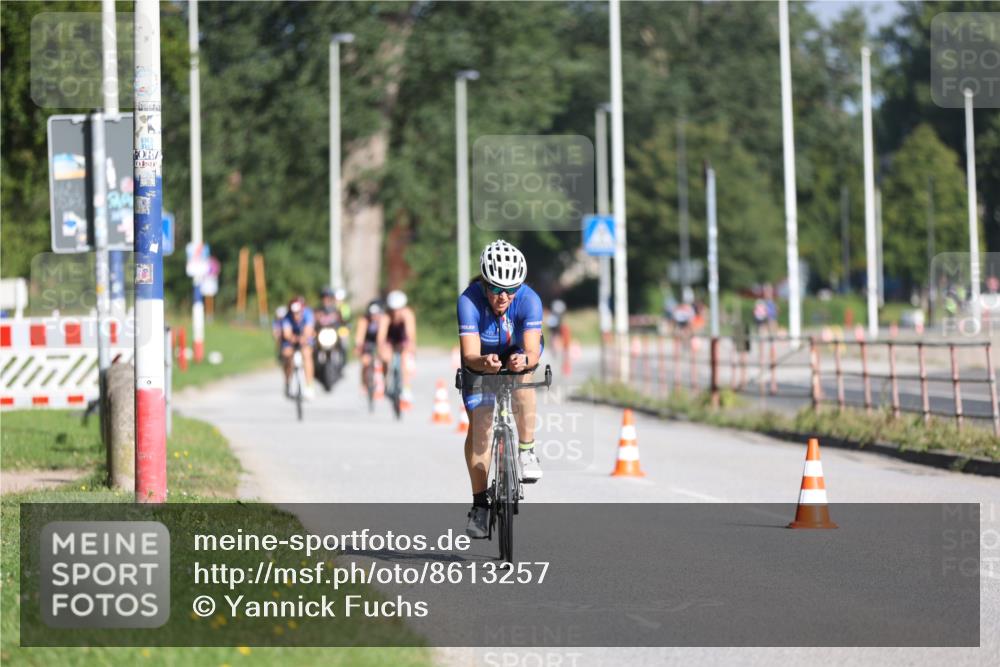 17.08.2025 - KN Förde Triathlon 2025 Yannick Fuchs http://msf.ph/oto/8613257 17.08.2025 09:19:00 Radfahren 109, 110, 113, 116 meine-sportfotos.de