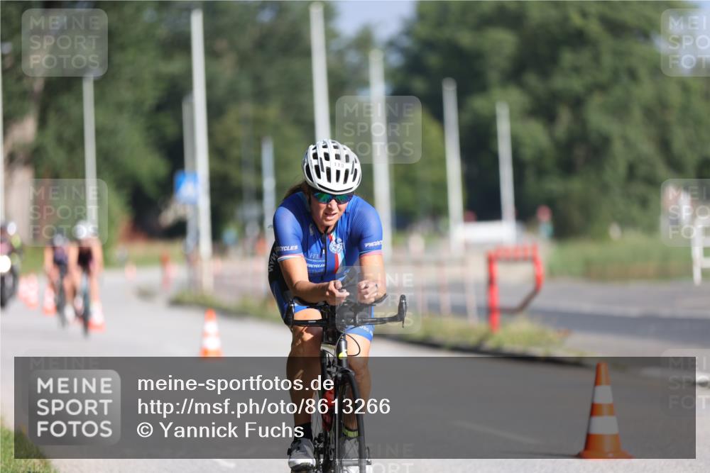 17.08.2025 - KN Förde Triathlon 2025 Yannick Fuchs http://msf.ph/oto/8613266 17.08.2025 09:19:01 Radfahren 108, 109, 110, 113, 116 meine-sportfotos.de