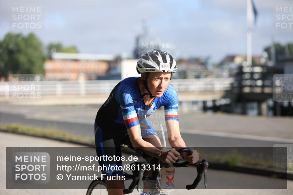 17.08.2025 - KN Förde Triathlon 2025 Yannick Fuchs http://msf.ph/oto/8613314 17.08.2025 09:19:11 Radfahren 108, 109, 113, 116 meine-sportfotos.de