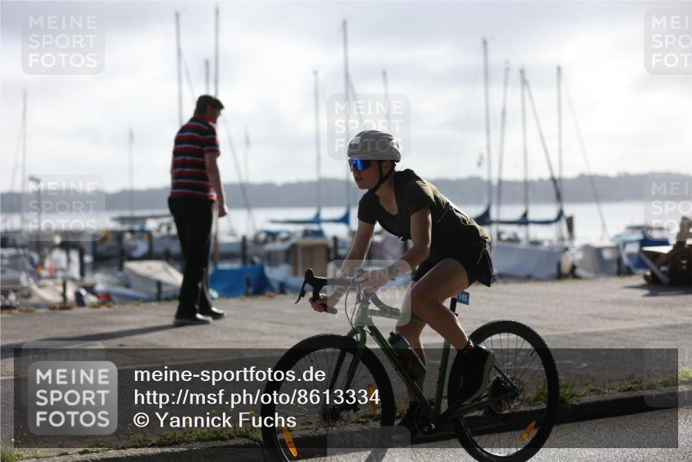17.08.2025 - KN Förde Triathlon 2025 Yannick Fuchs http://msf.ph/oto/8613334 17.08.2025 09:19:25 Radfahren 102, 114, 136 meine-sportfotos.de