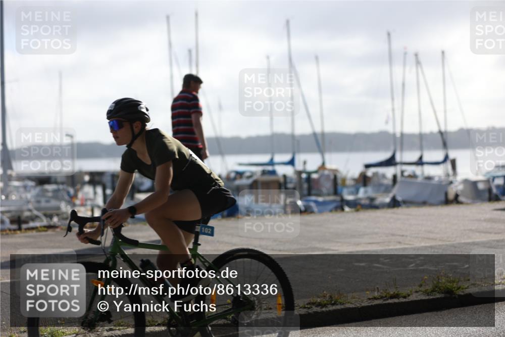 17.08.2025 - KN Förde Triathlon 2025 Yannick Fuchs http://msf.ph/oto/8613336 17.08.2025 09:19:25 Radfahren 102, 114, 136 meine-sportfotos.de