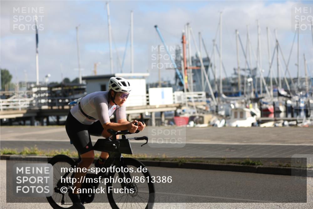 17.08.2025 - KN Förde Triathlon 2025 Yannick Fuchs http://msf.ph/oto/8613386 17.08.2025 09:20:19 Radfahren 117, 125, 157 meine-sportfotos.de