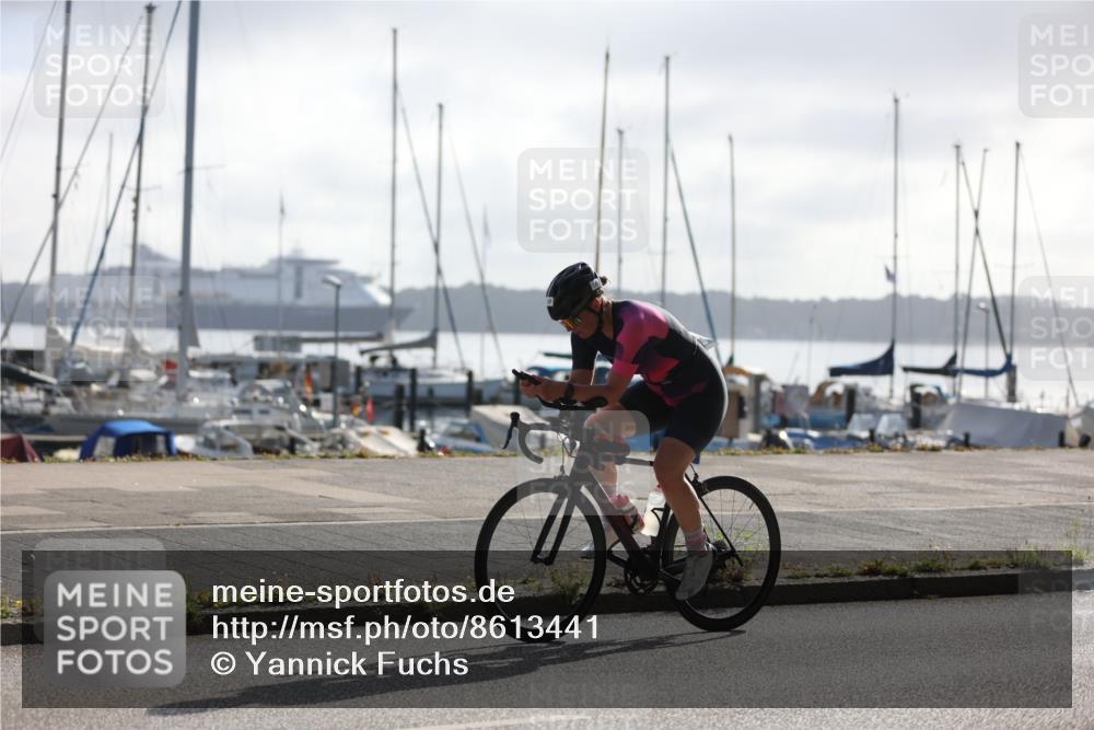 17.08.2025 - KN Förde Triathlon 2025 Yannick Fuchs http://msf.ph/oto/8613441 17.08.2025 09:20:35 Radfahren 120, 127, 148, 126, 127, 198 meine-sportfotos.de