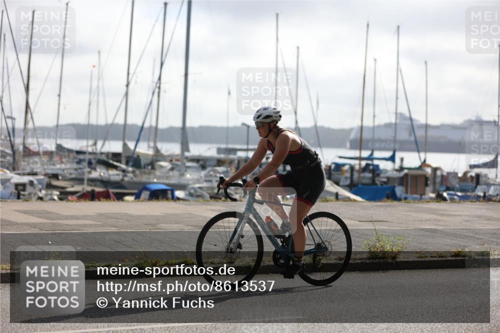 17.08.2025 - KN Förde Triathlon 2025 Yannick Fuchs http://msf.ph/oto/8613537 17.08.2025 09:21:32 Radfahren 130, 130, 133 meine-sportfotos.de