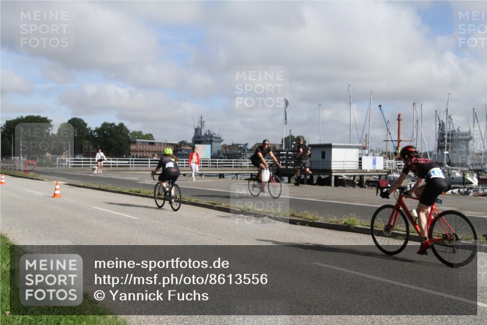 17.08.2025 - KN Förde Triathlon 2025 Yannick Fuchs http://msf.ph/oto/8613556 17.08.2025 09:45:14 Radfahren 143, 166, 238 meine-sportfotos.de