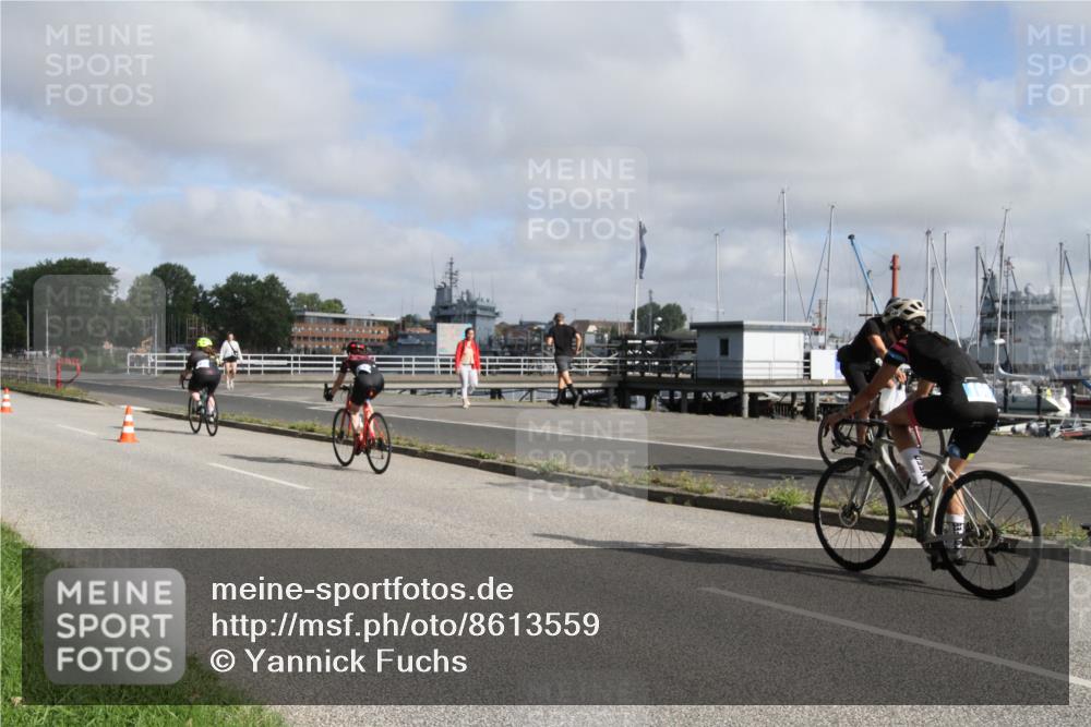 17.08.2025 - KN Förde Triathlon 2025 Yannick Fuchs http://msf.ph/oto/8613559 17.08.2025 09:45:15 Radfahren 116, 143, 166, 238 meine-sportfotos.de