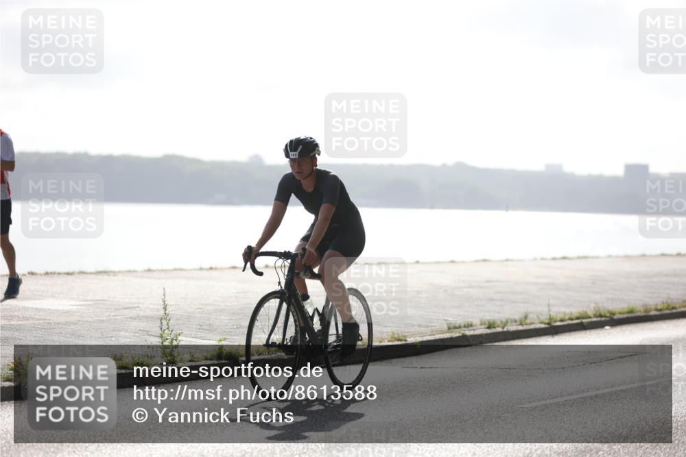 17.08.2025 - KN Förde Triathlon 2025 Yannick Fuchs http://msf.ph/oto/8613588 17.08.2025 09:22:03 Radfahren 135, 145, 146, 147, 151, 142, 152 meine-sportfotos.de