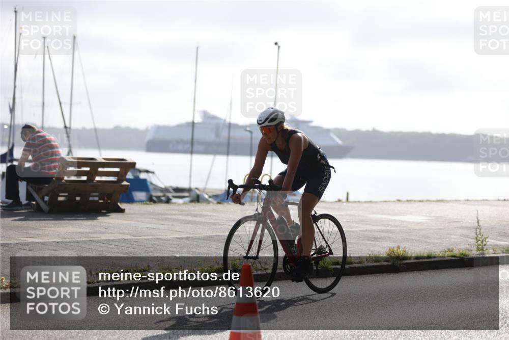17.08.2025 - KN Förde Triathlon 2025 Yannick Fuchs http://msf.ph/oto/8613620 17.08.2025 09:22:13 Radfahren 126, 127, 145, 146, 198, 135, 151 meine-sportfotos.de