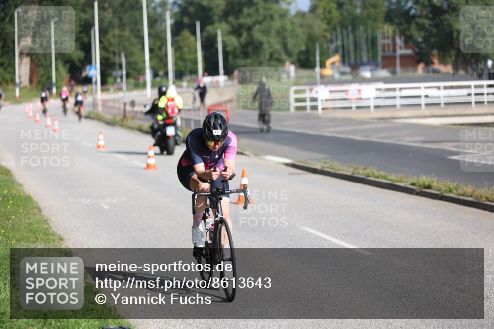 17.08.2025 - KN Förde Triathlon 2025 Yannick Fuchs http://msf.ph/oto/8613643 17.08.2025 09:22:22 Radfahren 104, 127, 126, 198 meine-sportfotos.de