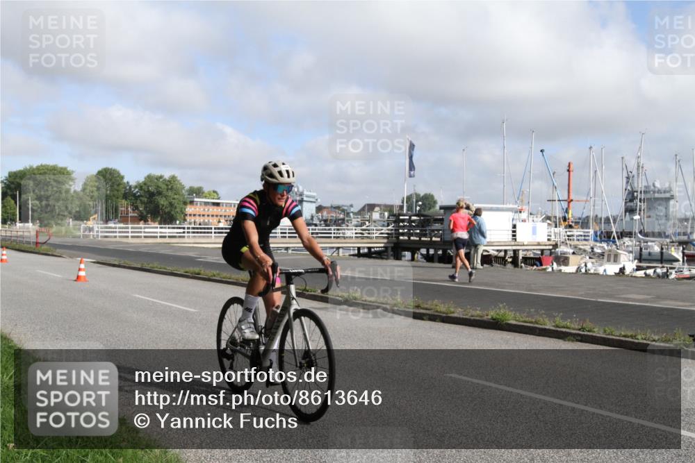 17.08.2025 - KN Förde Triathlon 2025 Yannick Fuchs http://msf.ph/oto/8613646 17.08.2025 09:46:55 Radfahren 116, 166 meine-sportfotos.de