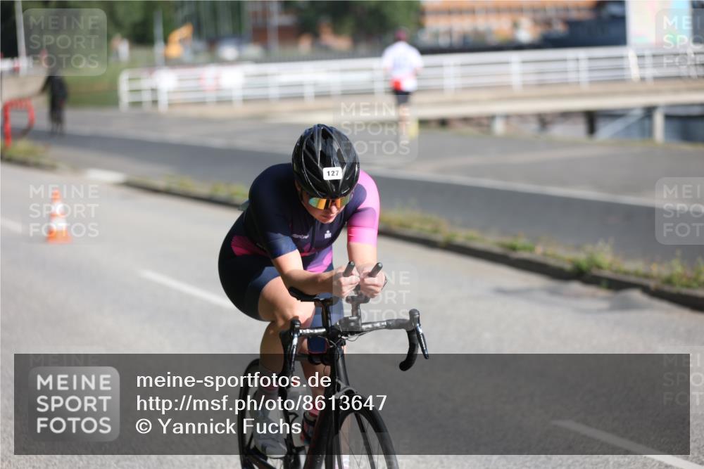 17.08.2025 - KN Förde Triathlon 2025 Yannick Fuchs http://msf.ph/oto/8613647 17.08.2025 09:22:23 Radfahren 104, 127, 126, 198 meine-sportfotos.de