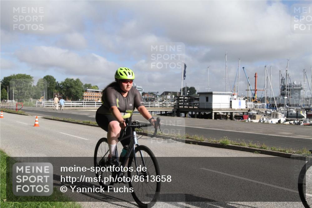 17.08.2025 - KN Förde Triathlon 2025 Yannick Fuchs http://msf.ph/oto/8613658 17.08.2025 09:47:26 Radfahren 135, 187, 238 meine-sportfotos.de