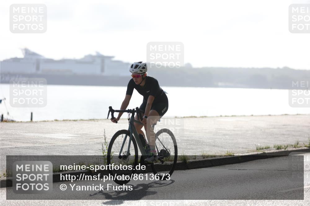 17.08.2025 - KN Förde Triathlon 2025 Yannick Fuchs http://msf.ph/oto/8613673 17.08.2025 09:22:38 Radfahren 128, 143, 150, 162, 148 meine-sportfotos.de