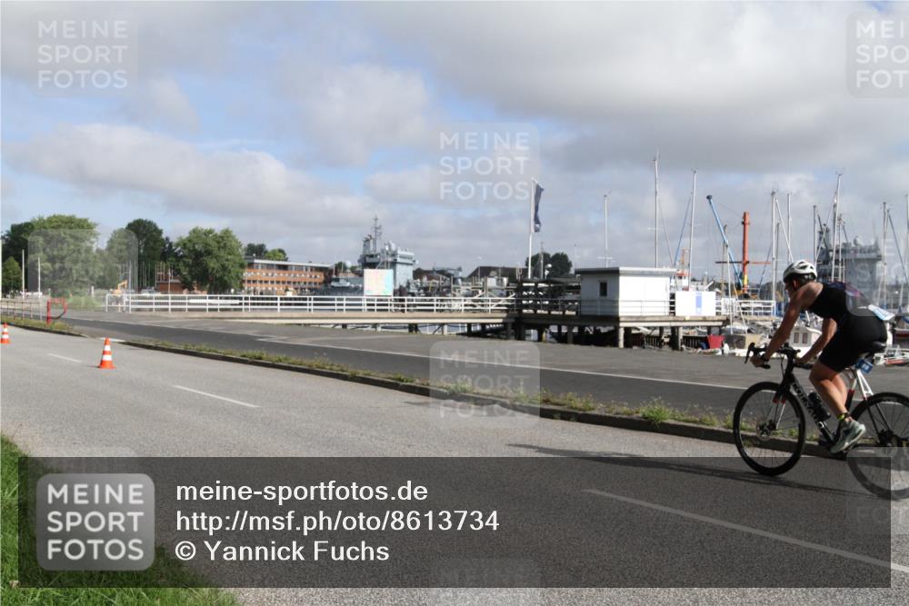17.08.2025 - KN Förde Triathlon 2025 Yannick Fuchs http://msf.ph/oto/8613734 17.08.2025 09:48:45 Radfahren 189, 213 meine-sportfotos.de