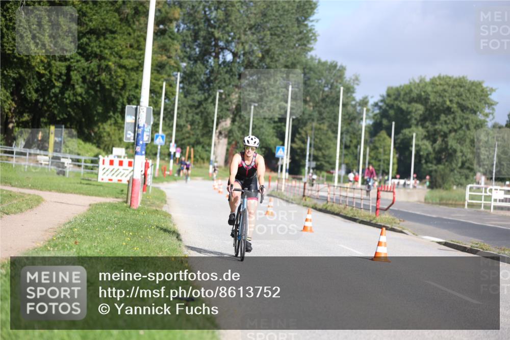 17.08.2025 - KN Förde Triathlon 2025 Yannick Fuchs http://msf.ph/oto/8613752 17.08.2025 09:23:18 Radfahren 130 meine-sportfotos.de