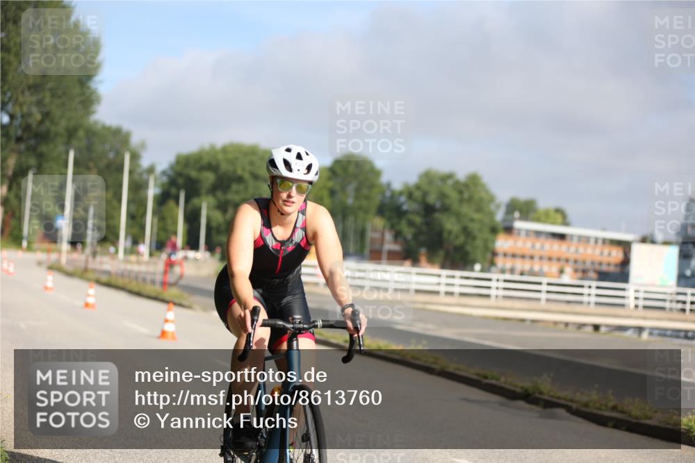 17.08.2025 - KN Förde Triathlon 2025 Yannick Fuchs http://msf.ph/oto/8613760 17.08.2025 09:23:19 Radfahren 130, 138 meine-sportfotos.de